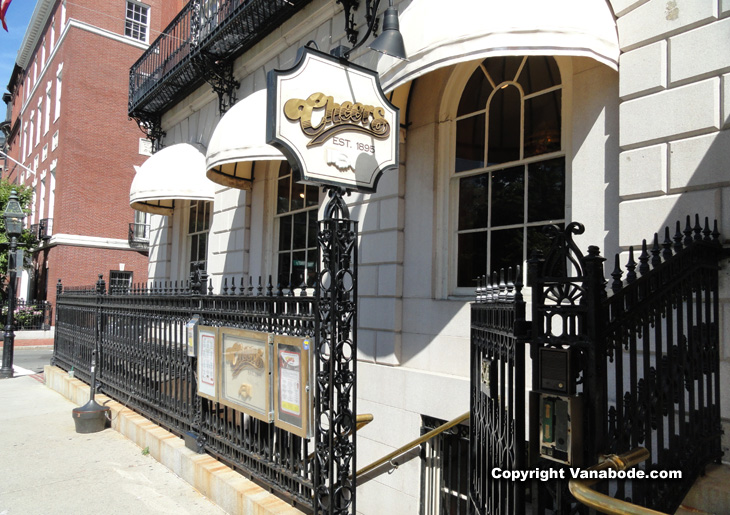 picture outside of cheers in boston