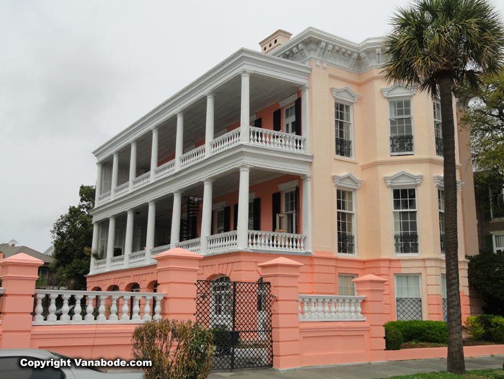 Charleston South Carolina plantations and rich folks mansions