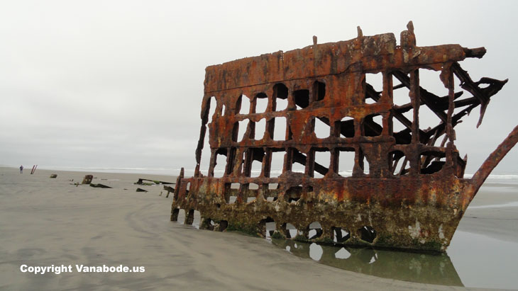 astoria oregon peter iredale picture